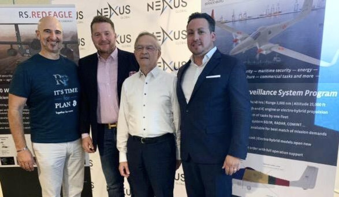 Michael Thomale (Zweiter von links) und Geschäftspartner rund um Nexus Global